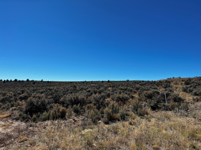 Secluded Mountain Property Close To Lake El Vado - image 5