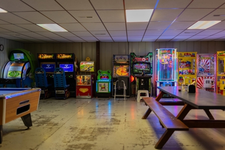 Established Locally Ran Business FOR SALE in Memphis MO! - image 11