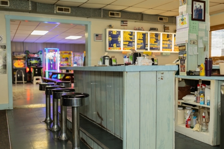 Established Locally Ran Business FOR SALE in Memphis MO! - image 30