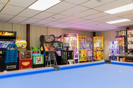 Established Locally Ran Business FOR SALE in Memphis MO! - image 50