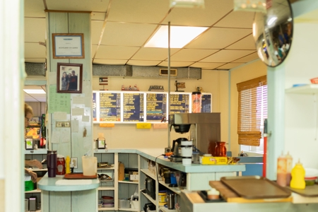 Established Locally Ran Business FOR SALE in Memphis MO! - image 33