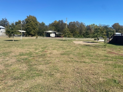Tn River View Lot Near Fishing With Concrete Pad - image 7