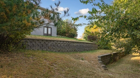 Home For Sale In Missouri Valley Iowa - image 25