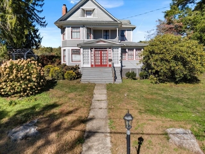 Historical Home for Sale in Christiansburg VA - image 8