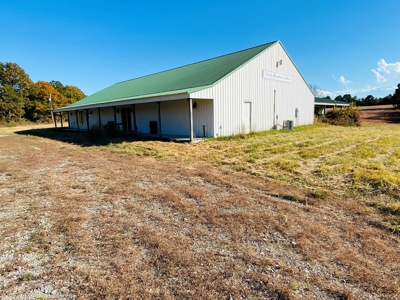Investment Property On Large Acreage For Sale In Arkansas - image 30