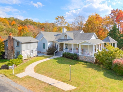 Home, Log Cabin & Old Country Store for Sale in Bedford VA - image 2