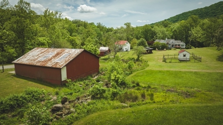 Home, Log Cabin & Old Country Store for Sale in Bedford VA - image 44