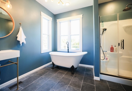 Stunning Amish-Built Home on 20 Private Acres in Springville - image 30
