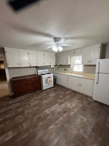 Great Home For Sale in Coldwater, Kansas - image 32