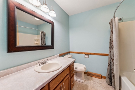 5 Bedroom 3 Bath Ranch Home on 10 Acres Oxford WI - image 32