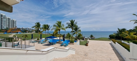 Ocean view apartment in Velamar - image 40