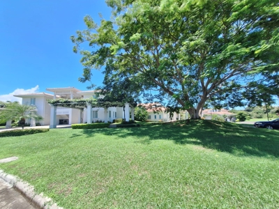 Ocean view apartment in Velamar - image 14