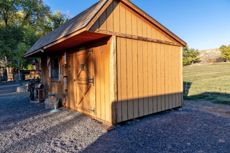 Eckert Colorado country home, horse property for sale - image 46