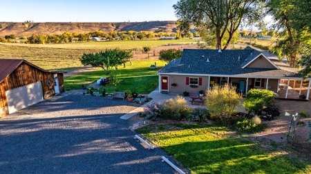 Eckert Colorado country home, horse property for sale - image 12