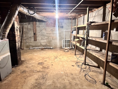 Investment Cottage for Sale in Dugspur VA - image 25