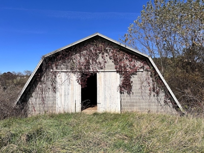 Investment Cottage for Sale in Dugspur VA - image 35