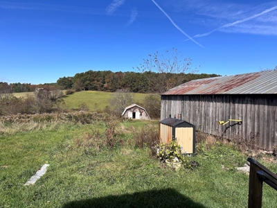 Investment Cottage for Sale in Dugspur VA - image 27