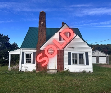 Investment Cottage for Sale in Dugspur VA - image 43