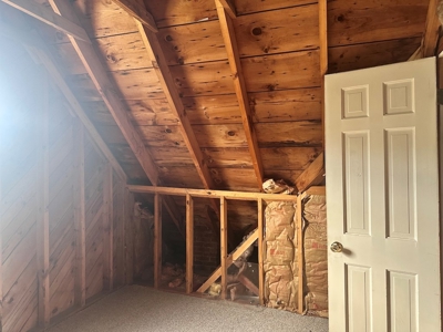 Investment Cottage for Sale in Dugspur VA - image 20
