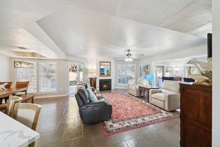 Home on the Lake For Sale in Pryor OK on Lake Hudson - image 12