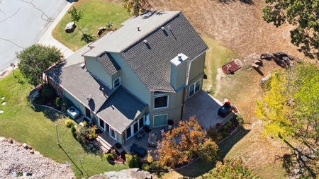 Home on the Lake For Sale in Pryor OK on Lake Hudson - image 34