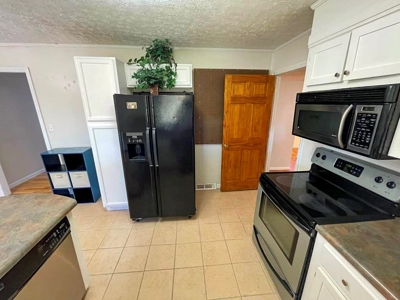 Single Level Home For Sale In Max Meadows VA - image 15