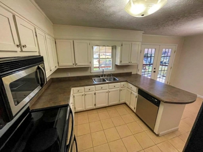 Single Level Home For Sale In Max Meadows VA - image 14