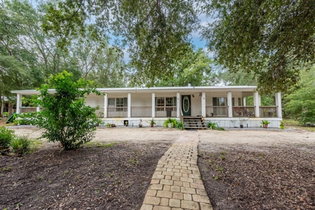 Home For Sale In Ghilchrist County, Branford Florida - image 1