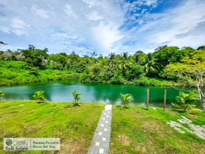Newly Built Waterfront Home with Titled Land, Bocas del Toro - image 39