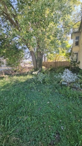 Home For Auction - image 2