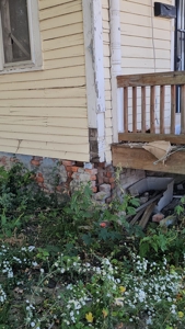 Home For Auction - image 17