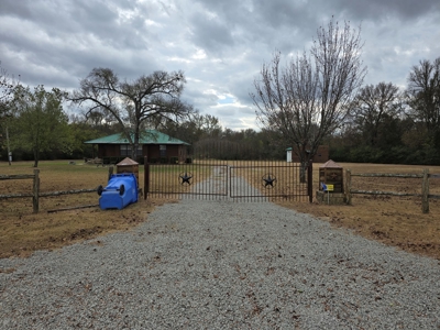 Kerr Lake Country Home & Shop - 5 Acres - image 41