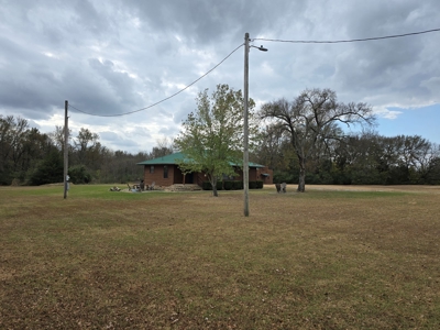 Kerr Lake Country Home & Shop - 5 Acres - image 43
