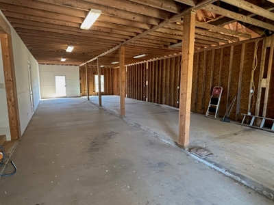 Golf Course Property with Apartment and Unfinished Home - image 19