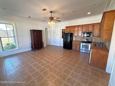 Listing 9