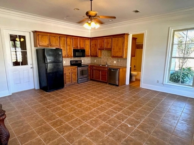 Golf Course Property with Apartment and Unfinished Home - image 11
