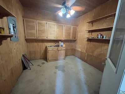 Golf Course Property with Apartment and Unfinished Home - image 18