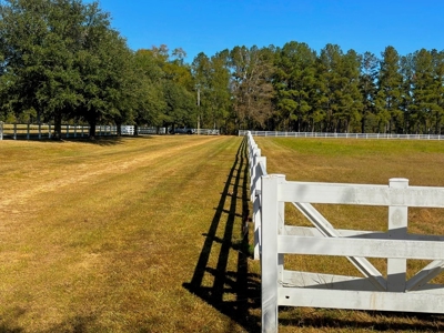 Golf Course Property with Apartment and Unfinished Home - image 8