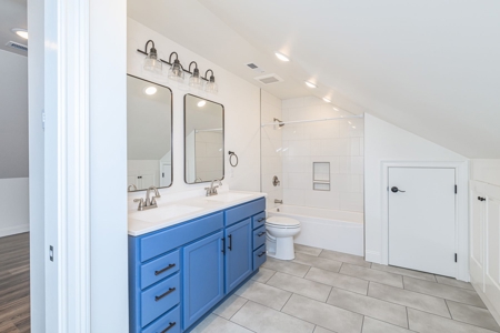 Historic Missouri Estate with 349.15 Acres - image 41