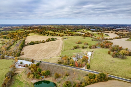 Historic Missouri Estate with 349.15 Acres - image 1
