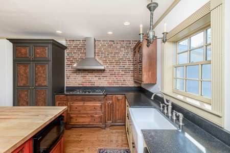 Historic Missouri Estate with 349.15 Acres - image 23