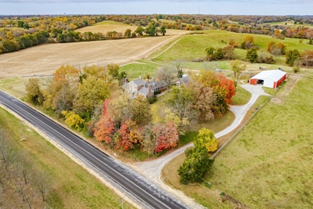 Historic Missouri Estate with 349.15 Acres - image 2