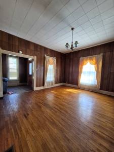 Historic Home for Sale in Fayette, MO, Fixer Upper - image 29