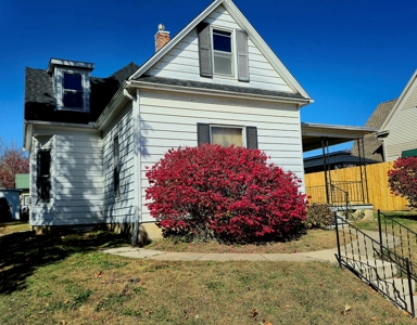 Historic Home for Sale in Fayette, MO, Fixer Upper - image 2