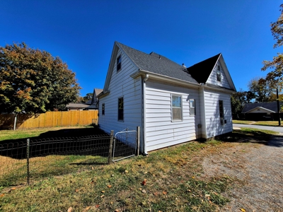 Historic Home for Sale in Fayette, MO, Fixer Upper - image 38