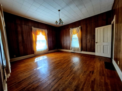 Historic Home for Sale in Fayette, MO, Fixer Upper - image 31