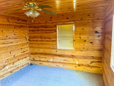 885 Sq Ft Cabin on 1.58 Acres in Garvin, OK - Bid Online - image 14