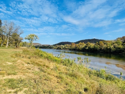 Riverfront Lot For Sale In North Central Arkansas - image 27
