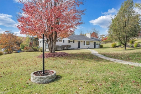 Brick Ranch Home for Sale in Roanoke VA - image 46