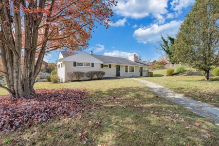 Brick Ranch Home for Sale in Roanoke VA - image 45